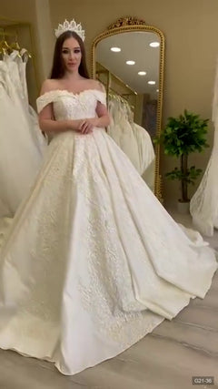 G21-036 Fildişi Prenses Model gelinlik Ana Temiz Kadraj