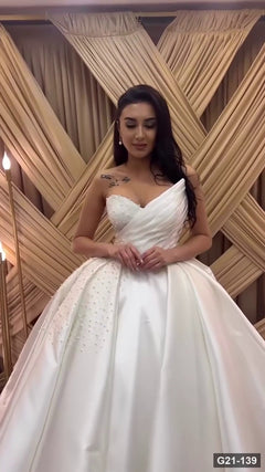 G21-139 Fildişi Prenses Model gelinlik Ana Temiz Kadraj